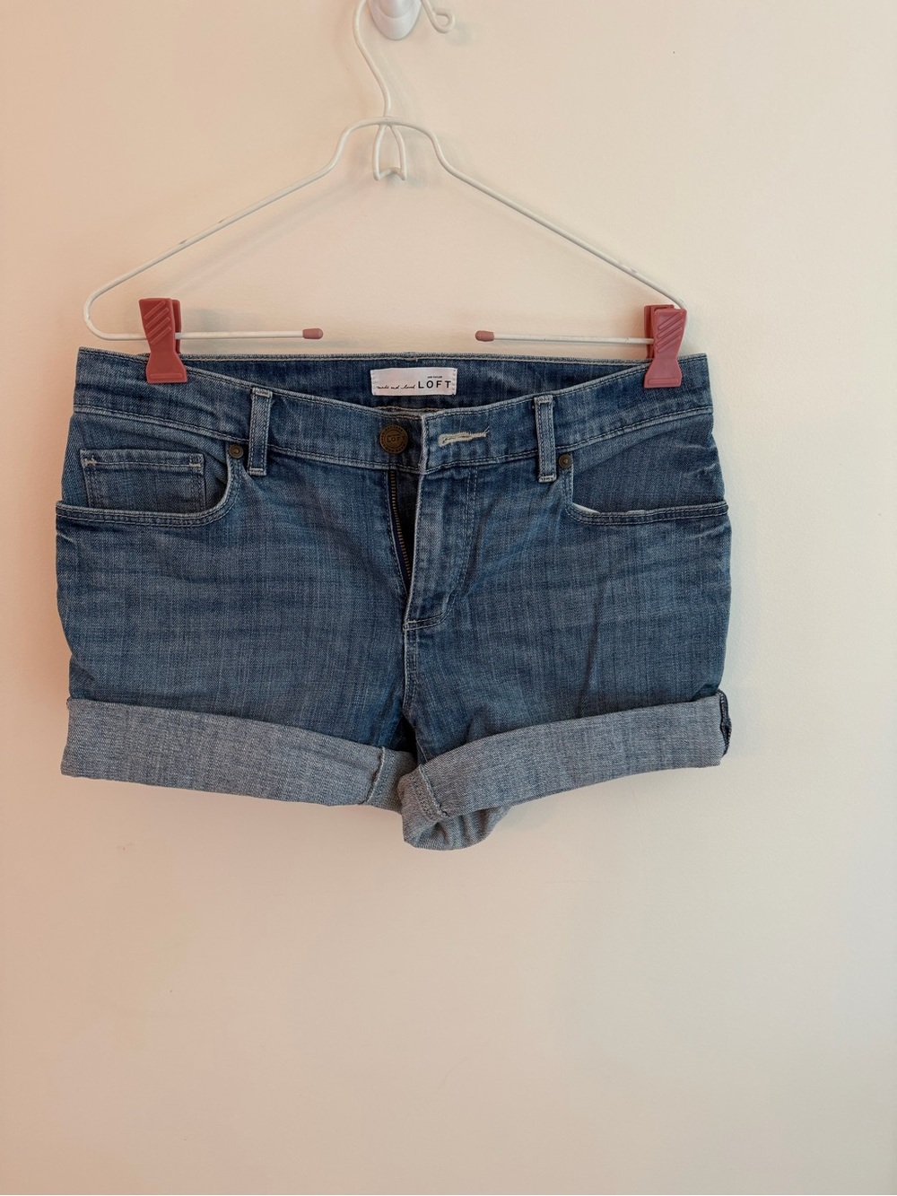 Ann Taylor Women's Medium Blue Denim Roll-Cuff Shorts